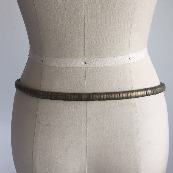Antique brass and leather hip belt - Picture 4 of 4